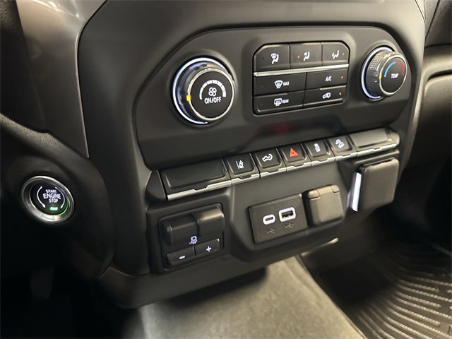 2025 CHEVROLET SILVERADO HD - Image 18