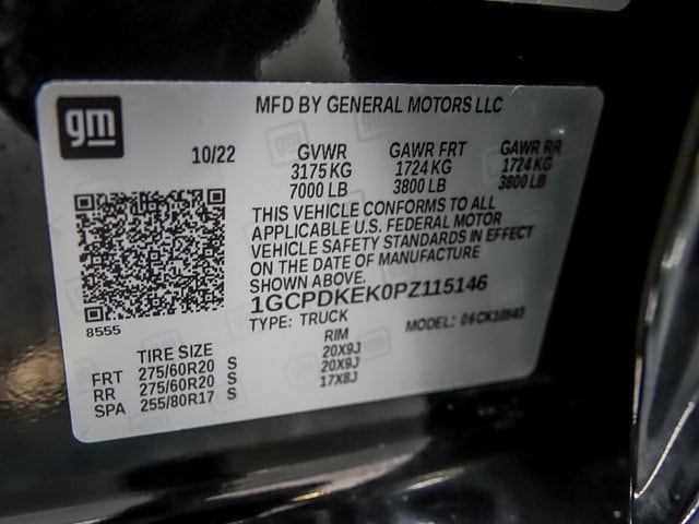 2023 CHEVROLET SILVERADO - Image 32