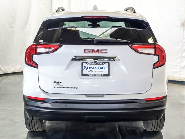 2023 GMC Terrain SLE - Photo 8