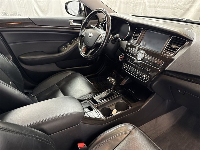 2015 KIA CADENZA - Image 28