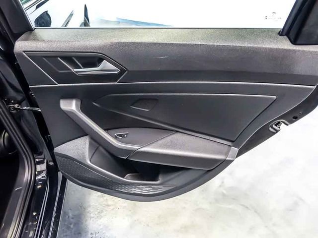 2024 Volkswagen Jetta SE - Photo 28