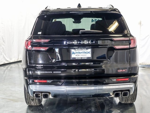 2024 GMC ACADIA - Image 8