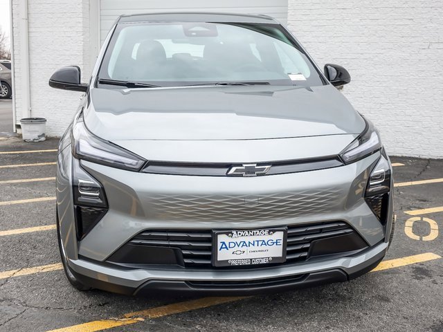 2027 CHEVROLET BOLT - Image 10
