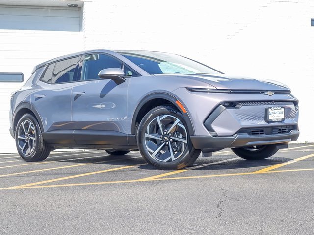 2026 Chevrolet Equinox EV 1LT photo 2