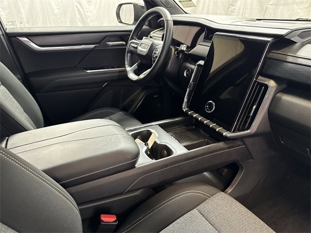 2025 GMC ACADIA - Image 31