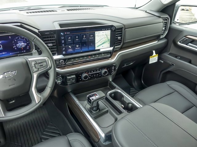 2026 CHEVROLET SILVERADO - Image 18
