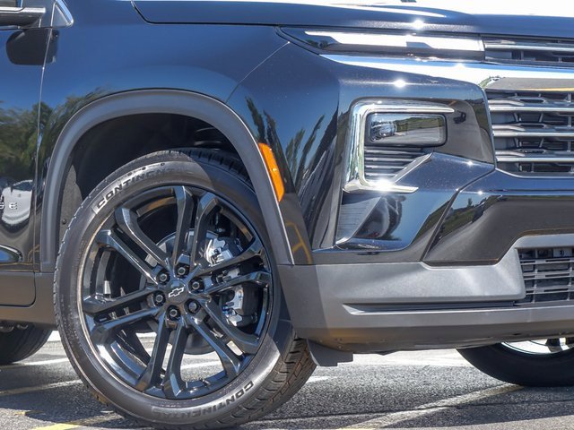 2026 Chevrolet Traverse photo 3