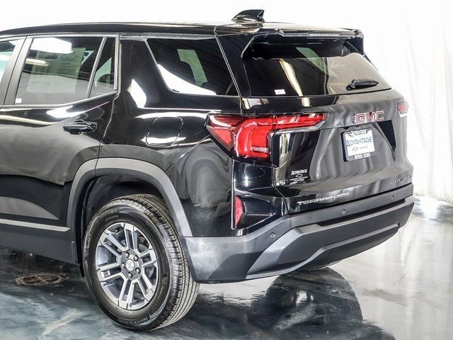 2025 GMC TERRAIN - Image 10