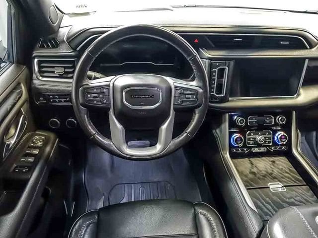 2022 GMC Yukon Denali - Photo 19