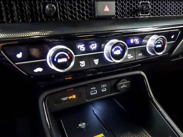 2023 HONDA CR-V - Image 25