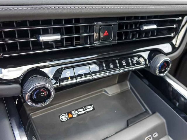 2026 Chevrolet Suburban LT - Photo 30