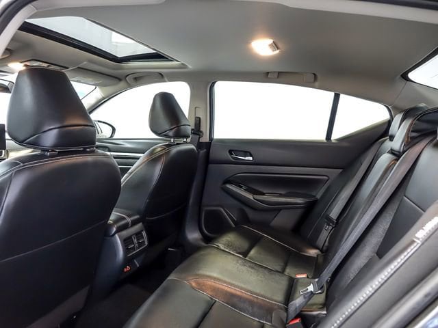 2024 Nissan Altima SL - Photo 16