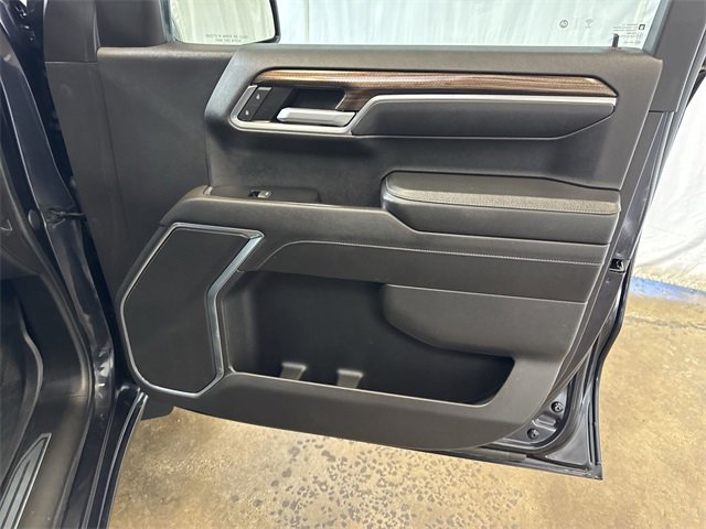 2022 CHEVROLET SILVERADO - Image 25