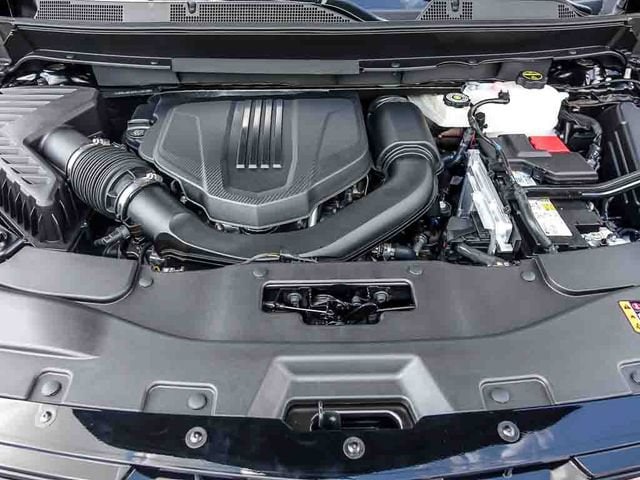 2027 Chevrolet Traverse LT - Photo 11