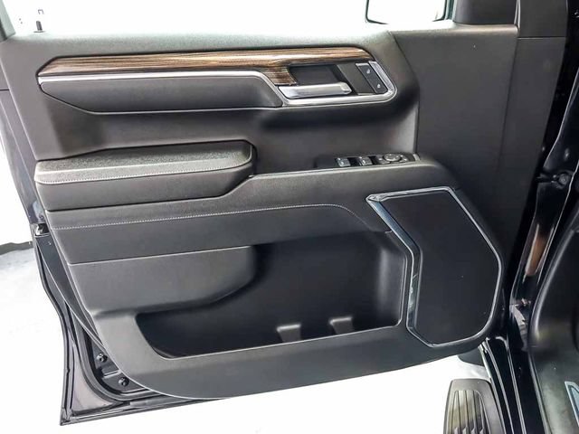 2023 Chevrolet Silverado 1500 LT - Photo 25