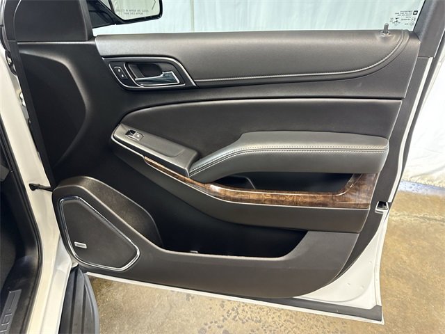 2019 CHEVROLET SUBURBAN - Image 34