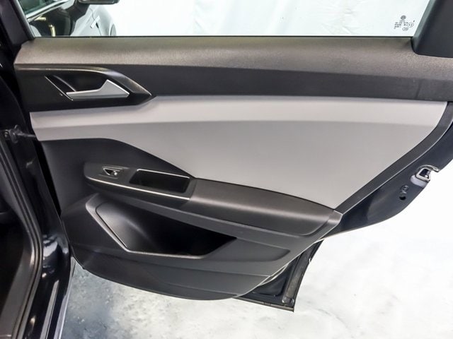 2022 VOLKSWAGEN TAOS - Image 27