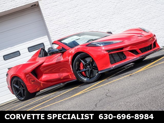 2025 Chevrolet Corvette E-Ray 1LZ Convertible photo 3
