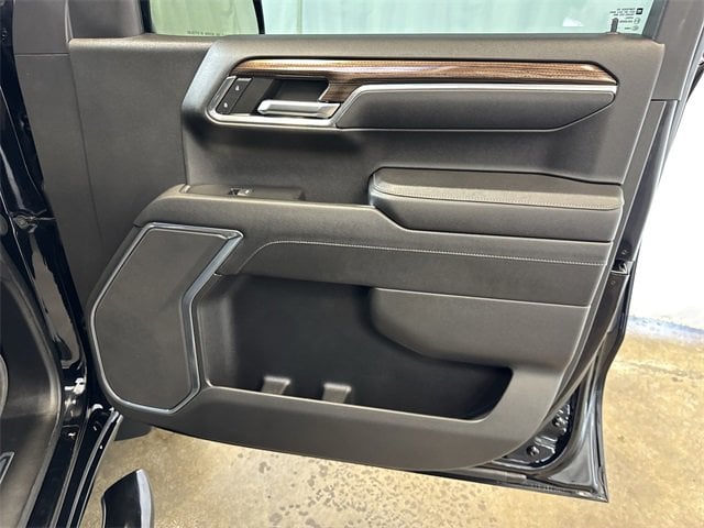 2023 CHEVROLET SILVERADO - Image 25