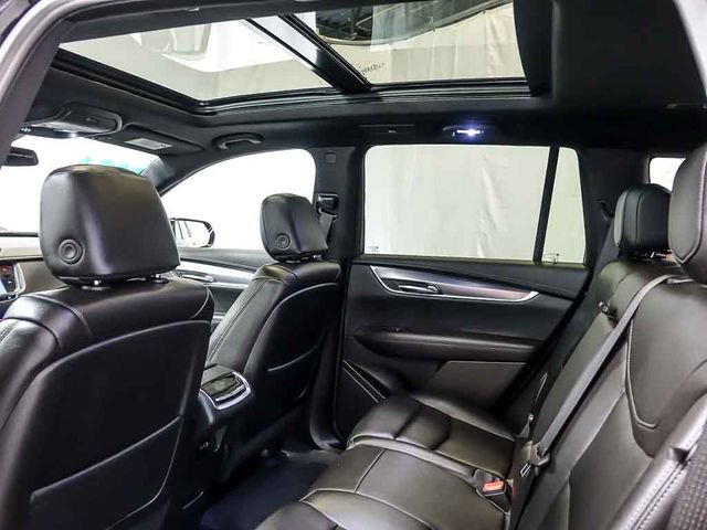 2024 Cadillac XT6 Luxury - Photo 16