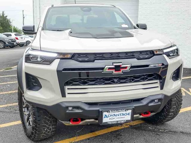2026 Chevrolet Colorado ZR2 - Photo 11