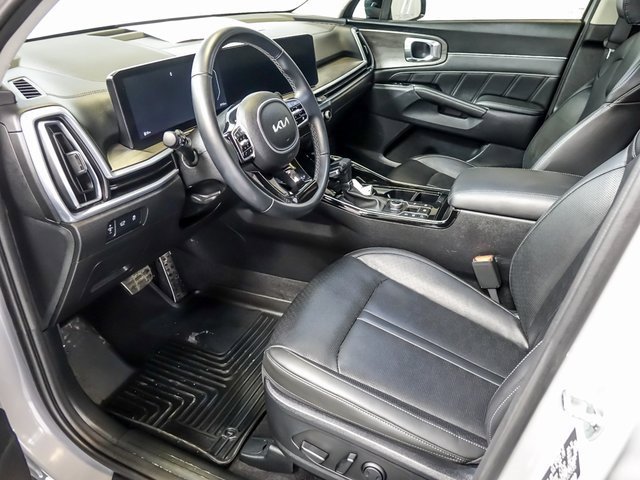 2024 KIA SORENTO - Image 14