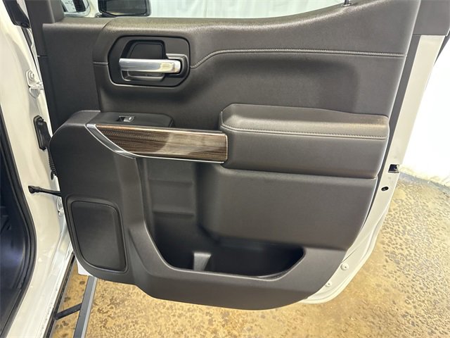 2021 CHEVROLET SILVERADO - Image 23