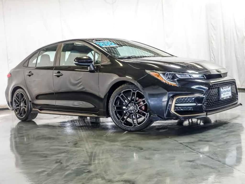 Used 2022 Toyota Corolla SE Sedan