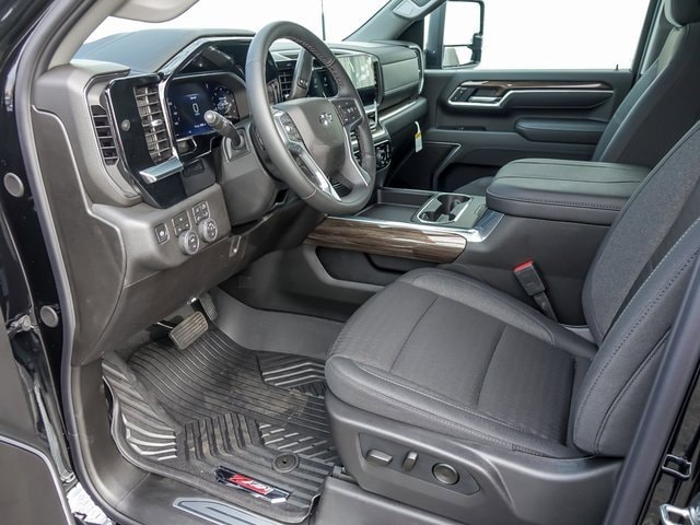 2026 CHEVROLET SILVERADO HD - Image 11