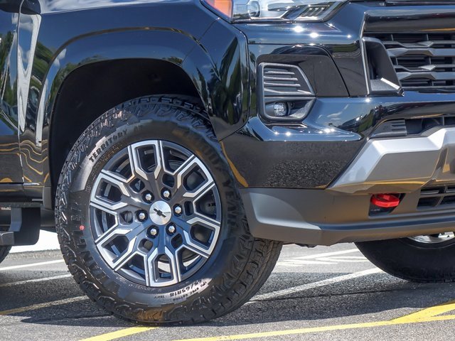 2026 Chevrolet Colorado Z71 photo 4