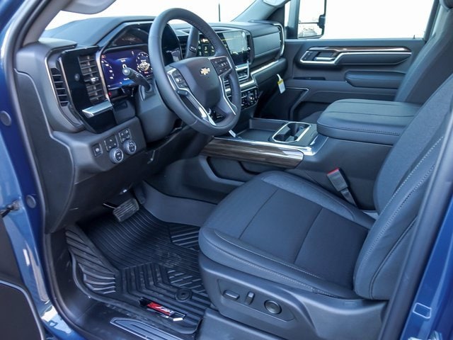 2026 CHEVROLET SILVERADO HD - Image 15