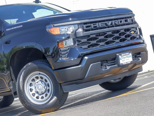 2026 Chevrolet Silverado 1500 photo 3