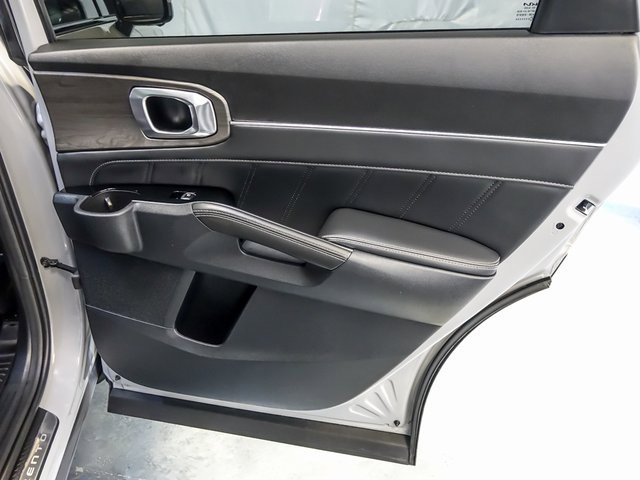 2024 KIA SORENTO - Image 34