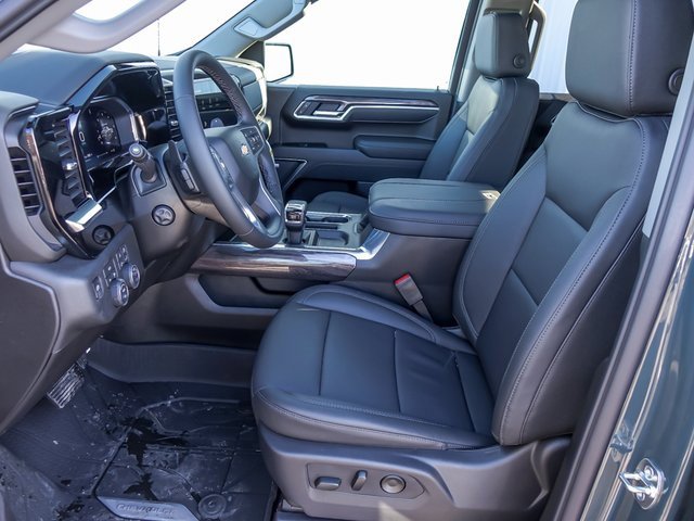 2026 CHEVROLET SILVERADO - Image 17