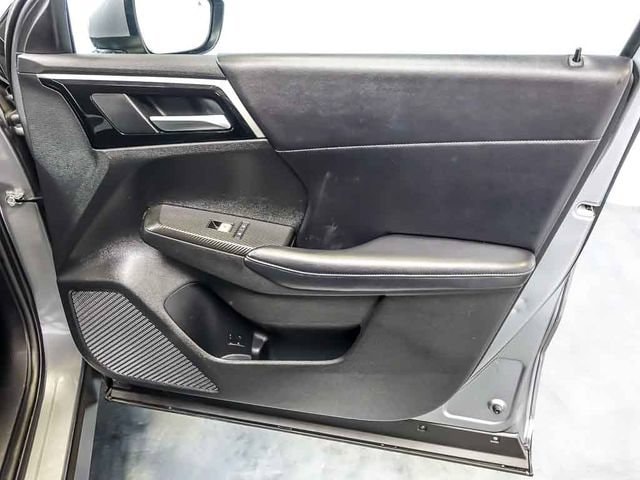 2024 Mitsubishi Outlander SE - Photo 34