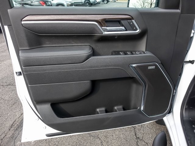 2026 CHEVROLET SILVERADO - Image 10