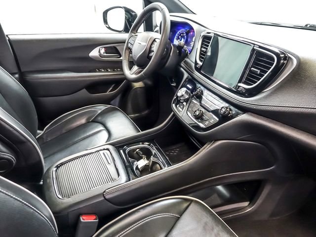 2025 Chrysler Pacifica Limited - Photo 34
