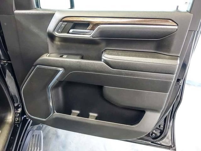 2023 Chevrolet Silverado 1500 LT - Photo 29