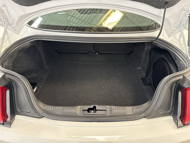 2021 FORD MUSTANG - Image 22