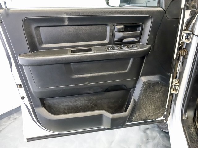 2022 RAM 3500 - Image 24