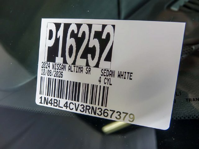 2024 Nissan Altima SR - Photo 32