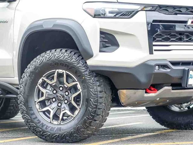 2026 Chevrolet Colorado ZR2 - Photo 4