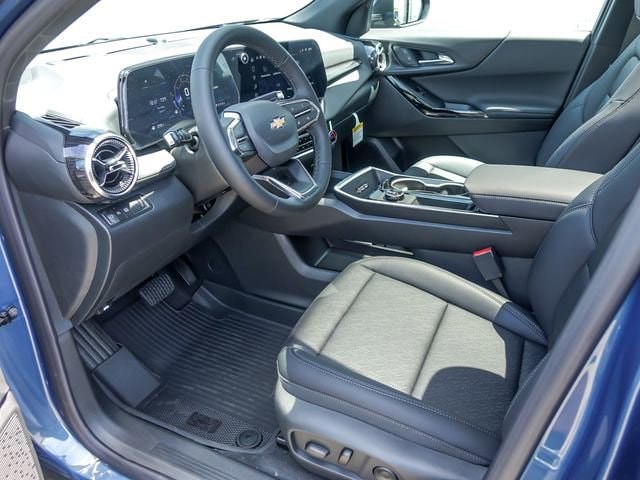 2026 Chevrolet Equinox LT - Photo 13