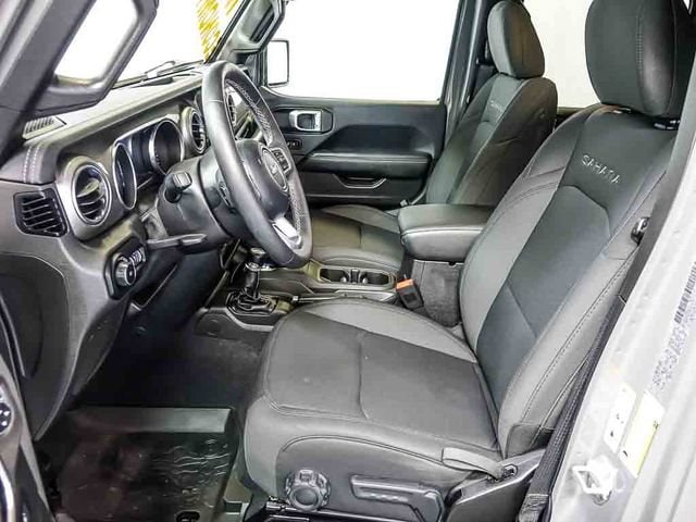 2019 Jeep Wrangler Unlimited Sahara - Photo 12