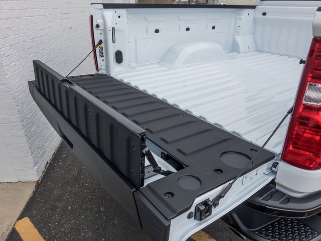 2026 CHEVROLET SILVERADO HD - Image 8