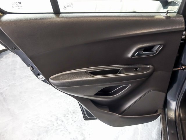 2016 CHEVROLET TRAX - Image 25