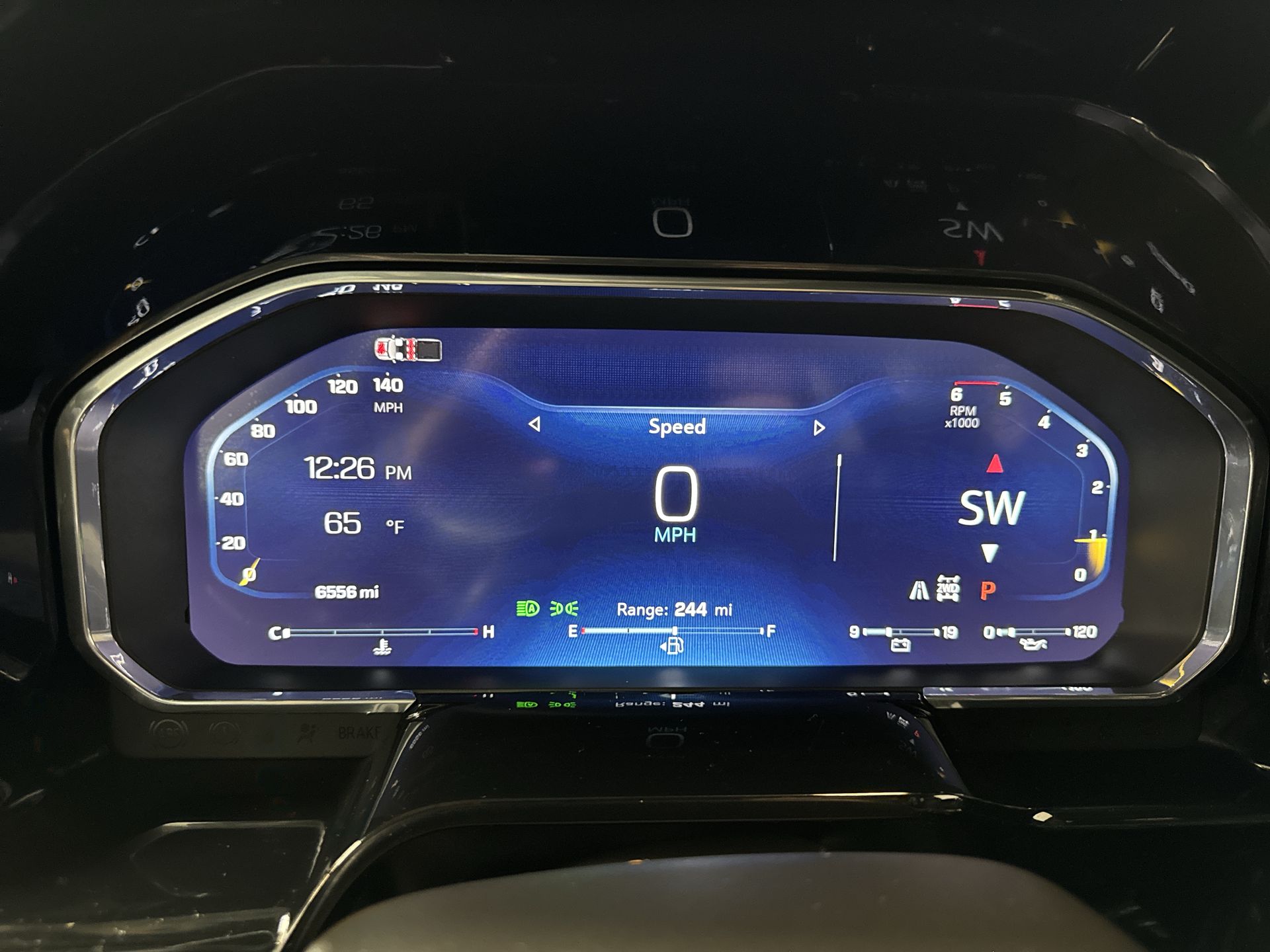 2026 CHEVROLET SILVERADO - Image 15