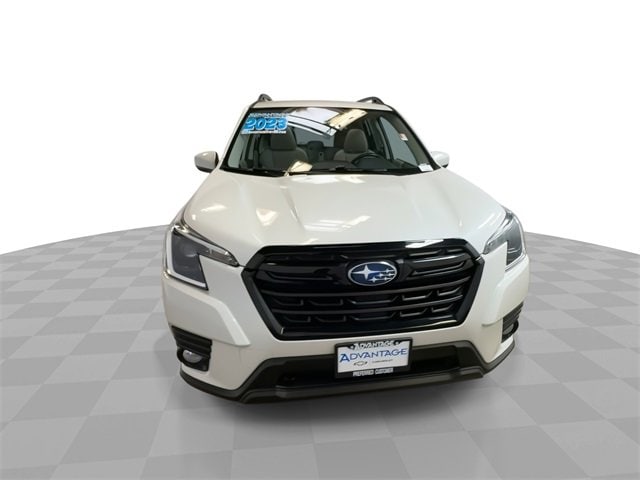 2023 SUBARU FORESTER - Image 3