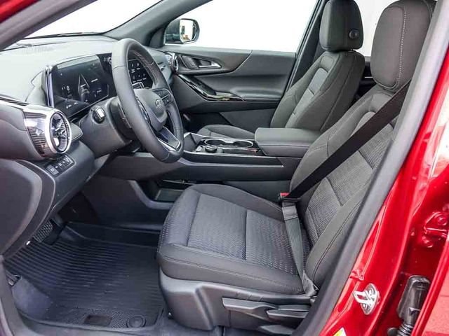 2027 Chevrolet Equinox LT - Photo 13