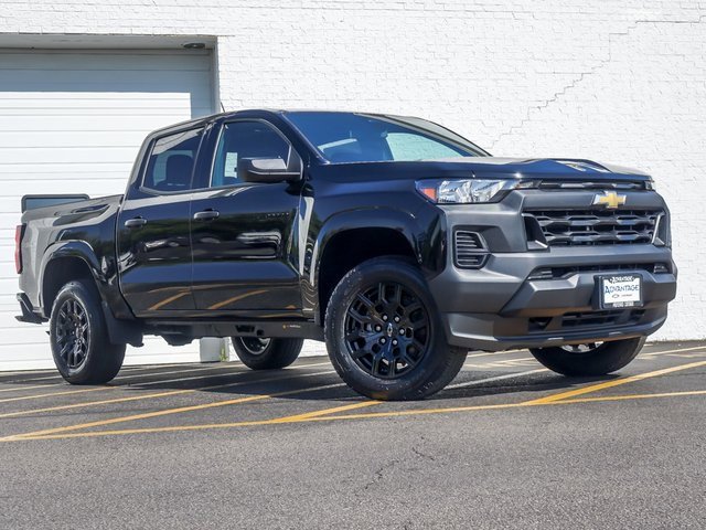 2026 Chevrolet Colorado Work Truck photo 2